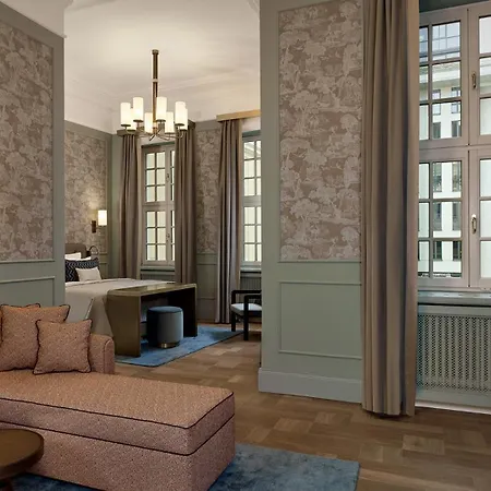 Hotel Taschenbergpalais Kempinski 5*