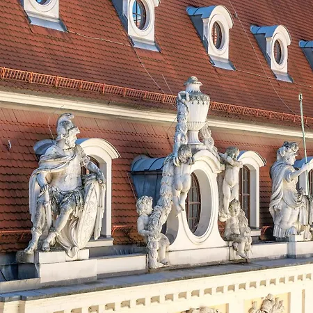 Taschenbergpalais Kempinski Hotel