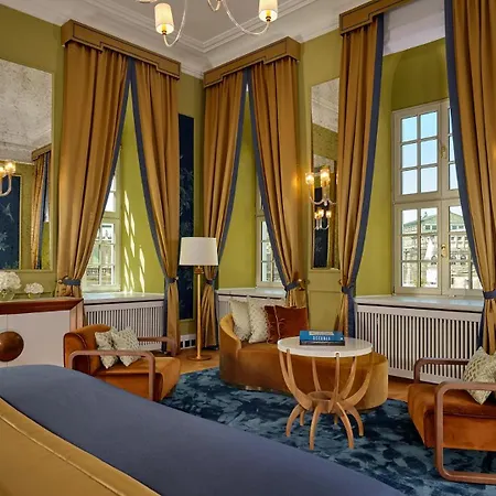 Taschenbergpalais Kempinski 5*