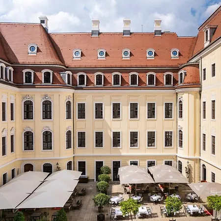 Hotel Taschenbergpalais Kempinski 5*