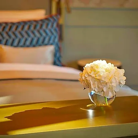 Taschenbergpalais Kempinski מלון 5*