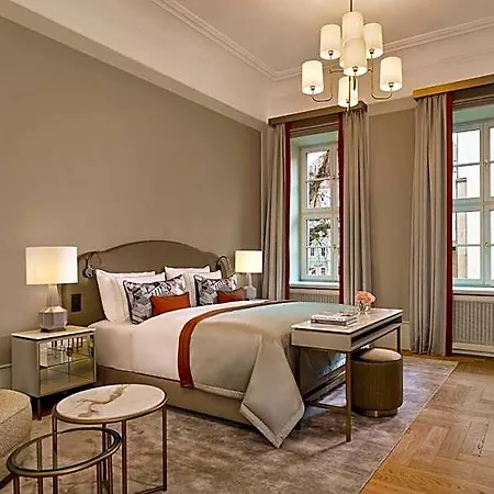 Hotel Taschenbergpalais Kempinski