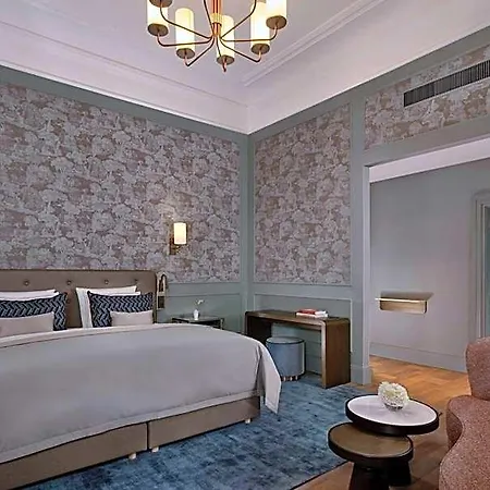 Hotel Taschenbergpalais Kempinski 5*