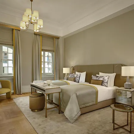 Taschenbergpalais Kempinski Hotel Dresden