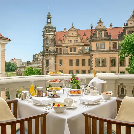 Taschenbergpalais Kempinski Hotel