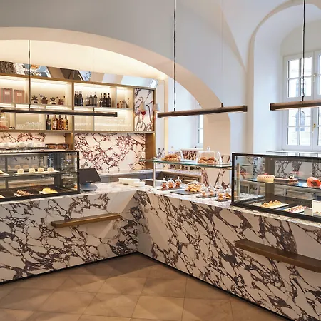Taschenbergpalais Kempinski Hotel 5*