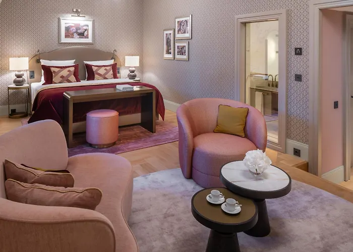 Hotel Taschenbergpalais Kempinski 5*