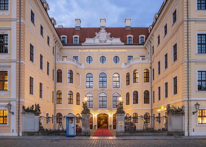 Hotel Taschenbergpalais Kempinski 5*