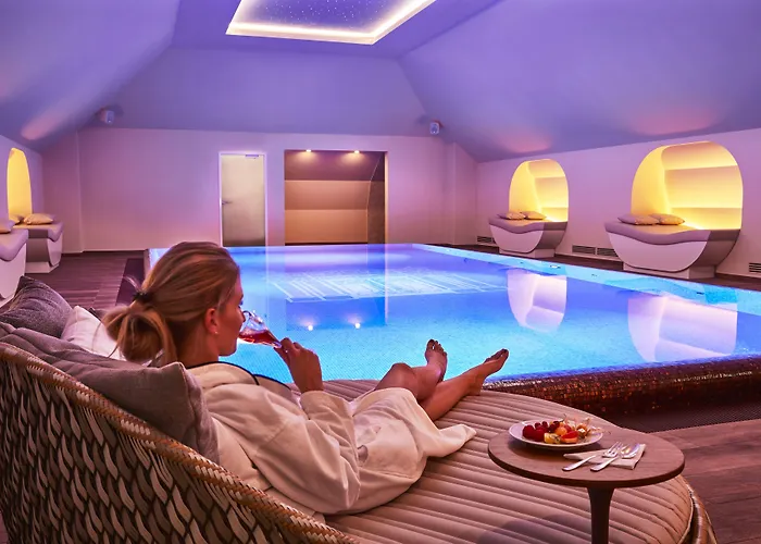 Отель Taschenbergpalais Kempinski 5*