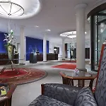 ホテル タッシェンベルクパレ ケンピンスキー