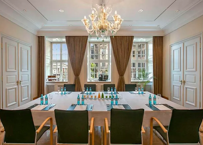 Taschenbergpalais Kempinski Hotel 5*