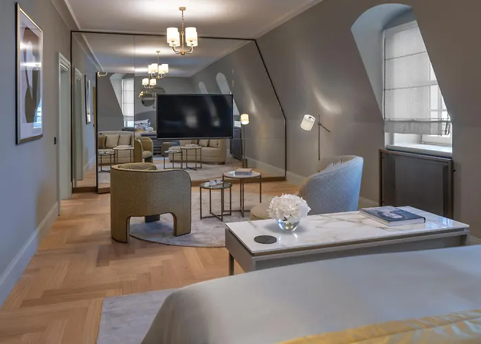 Taschenbergpalais Kempinski 5* Dresde